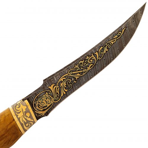 Нож «Башкорт» Н27-П, сталь У10А-7ХНМ, рукоять: золото, стабилизированная береза, резная гарда, рисованный клинок в золоте с тигром